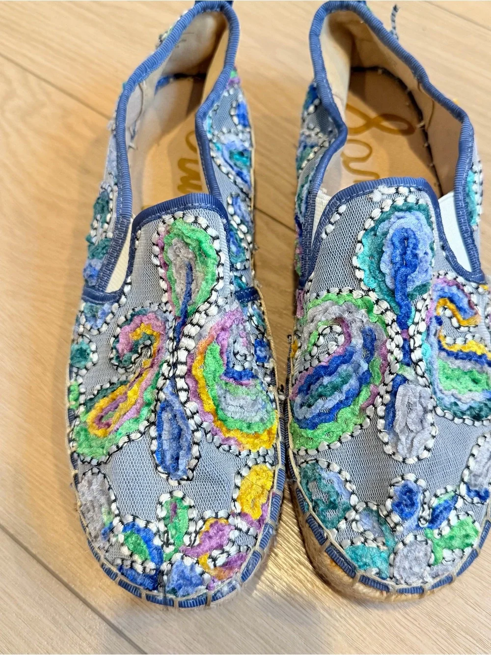 EUC Anthropologie Sam Edelman Blue Multicolor Sequin Carrin Espadrilles 7.5
